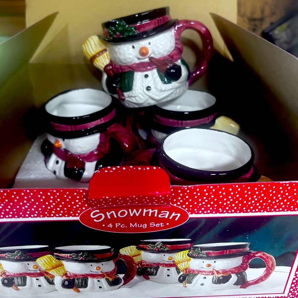 Snowman mug 4 pc set holiday hand painted ceramic